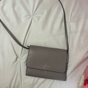 Kate Spade grey shoulder/ crossbody purse